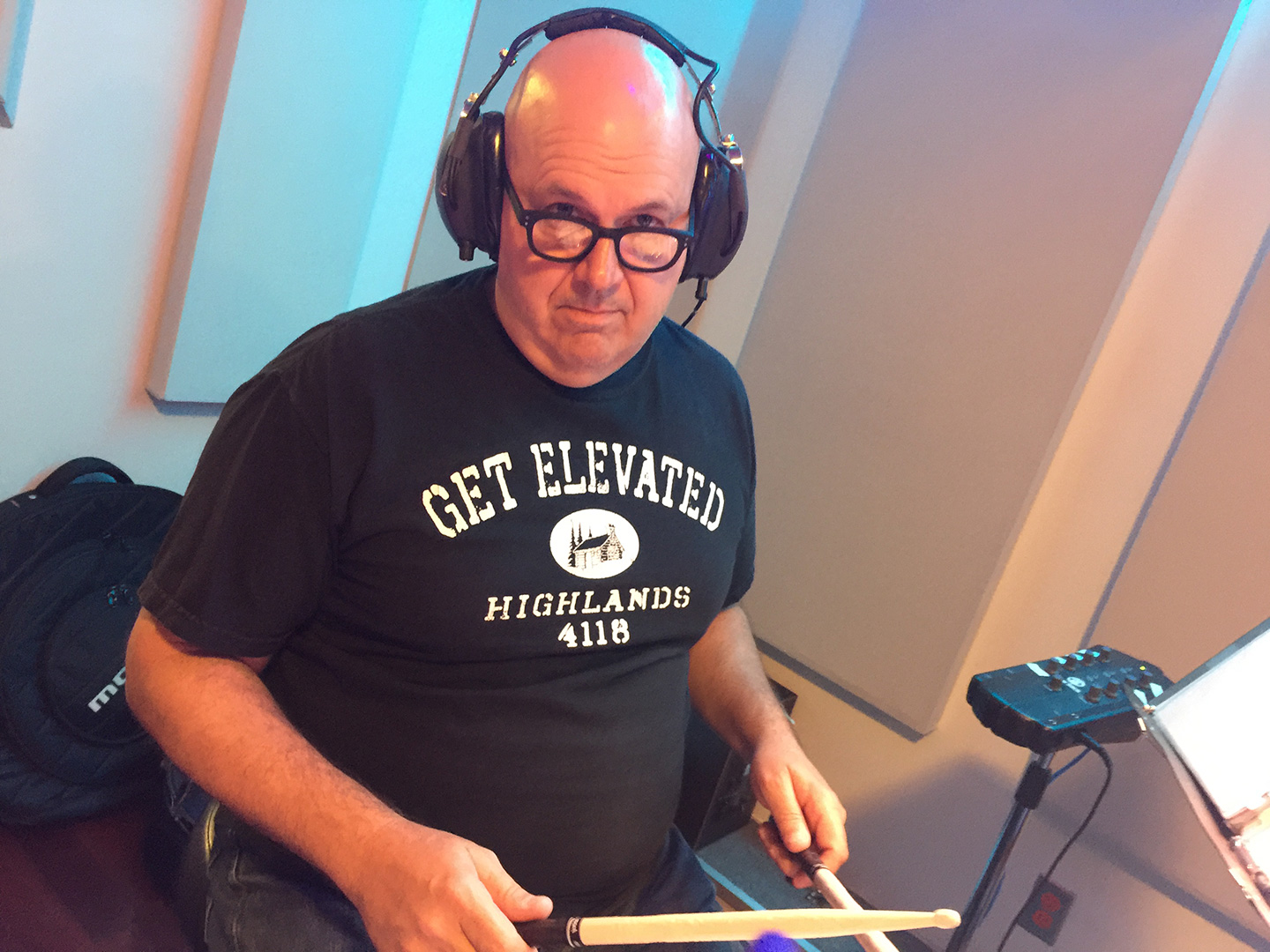 Recording Basic tracks for “SIX” with the Band of Virgos.