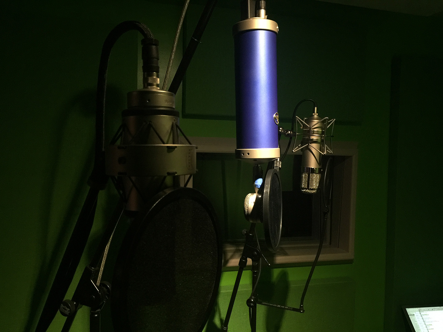 Recording Basic tracks for “SIX” with the Band of Virgos.